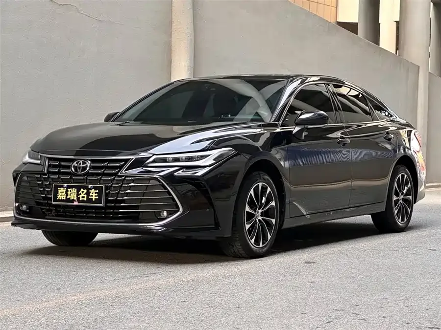 Toyota Avalon Asia Dragon 2022 2.0L Enterprising Edition 2022 — фото 1, купить с доставкой в Москву