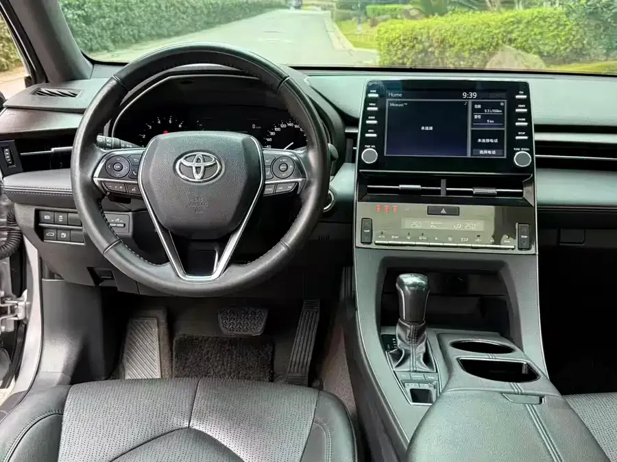 Toyota Avalon Asia Dragon 2021 2.5L Deluxe Edition 2022 — миниатюра 3