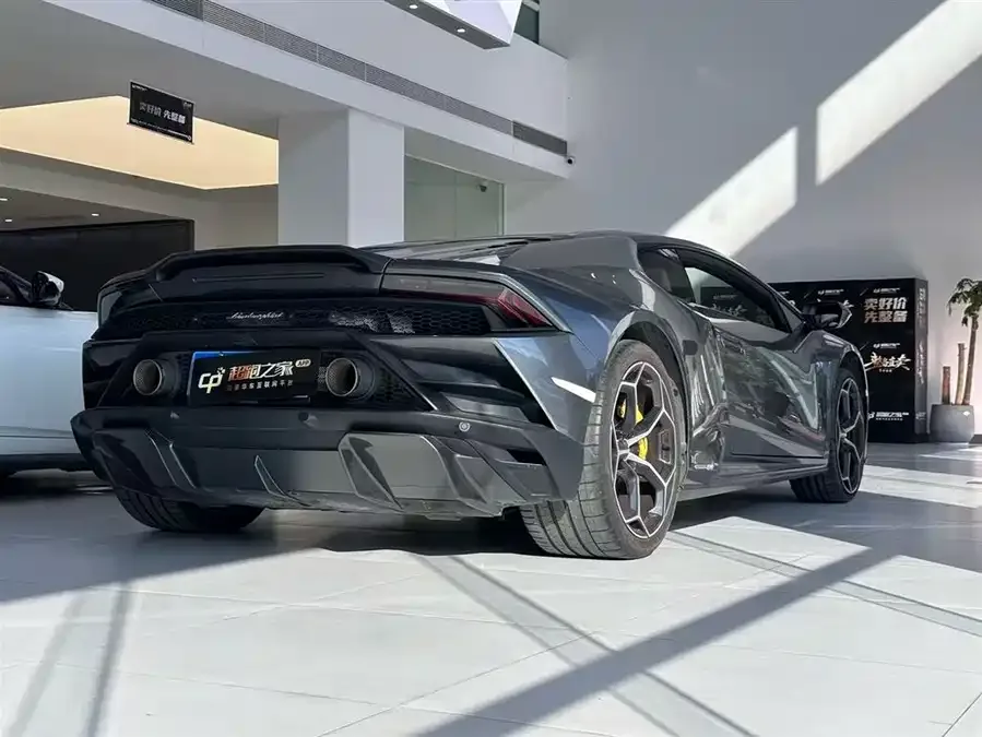 Lamborghini Huracn 2020 Huracn EVO RWD 2022 — миниатюра 2