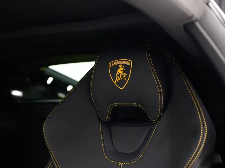 Lamborghini Huracn 2020 Huracn EVO RWD 2023 — миниатюра 5