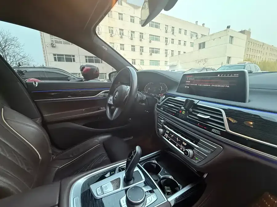 BMW 7 Series BMW 7 Series 2021 730Li M Sport Package 2022 — миниатюра 4