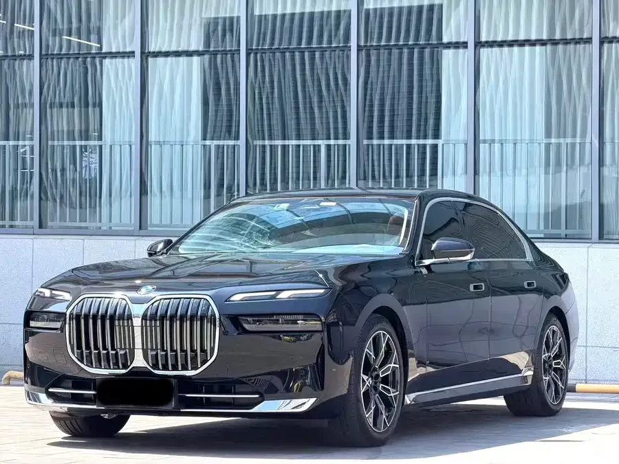BMW 7 Series 2023