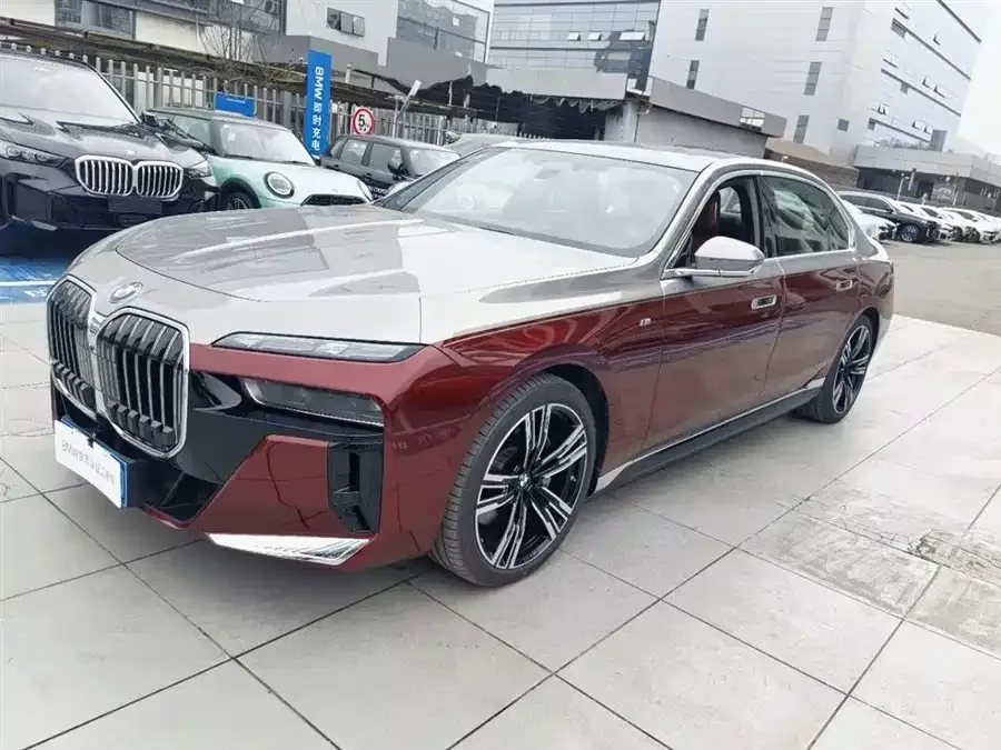 BMW 7 Series 2025