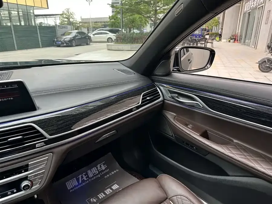 BMW 7 Series BMW 7 Series 2021 730Li M Sport Package 2022 — миниатюра 5
