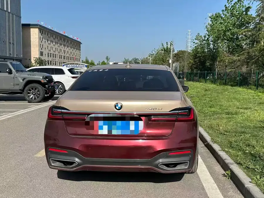 BMW 7 Series BMW 7 Series 2021 730Li M Sport Package 2022 — миниатюра 3