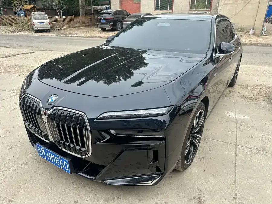 BMW 7 Series 2025