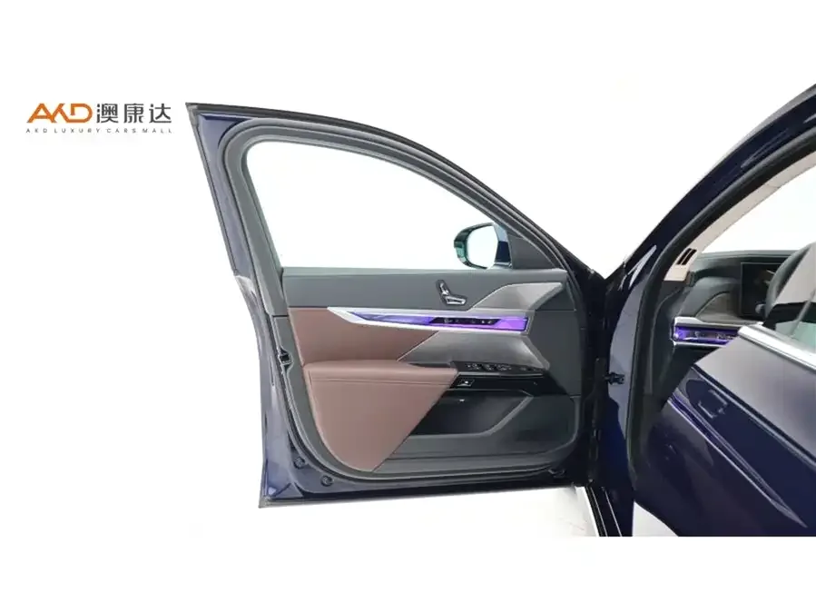 BMW 7 Series BMW 7 Series 2023 735Li M Sport Package 2025 — миниатюра 3