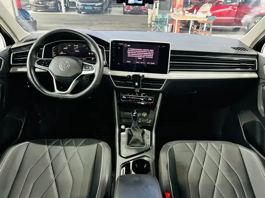 Volkswagen Tiguan L Tiguan L 2024 Outstanding Model 300TSI Automatic 2WD Longteng Edition 2024 — миниатюра 5