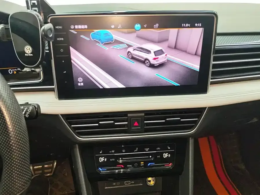 Volkswagen Tiguan L Tiguan L 2023 facelift 330TSI automatic two-wheel drive R-Line Enjoy Edition 2023 — миниатюра 4
