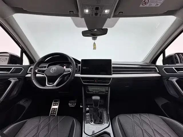Volkswagen Tiguan L 2023