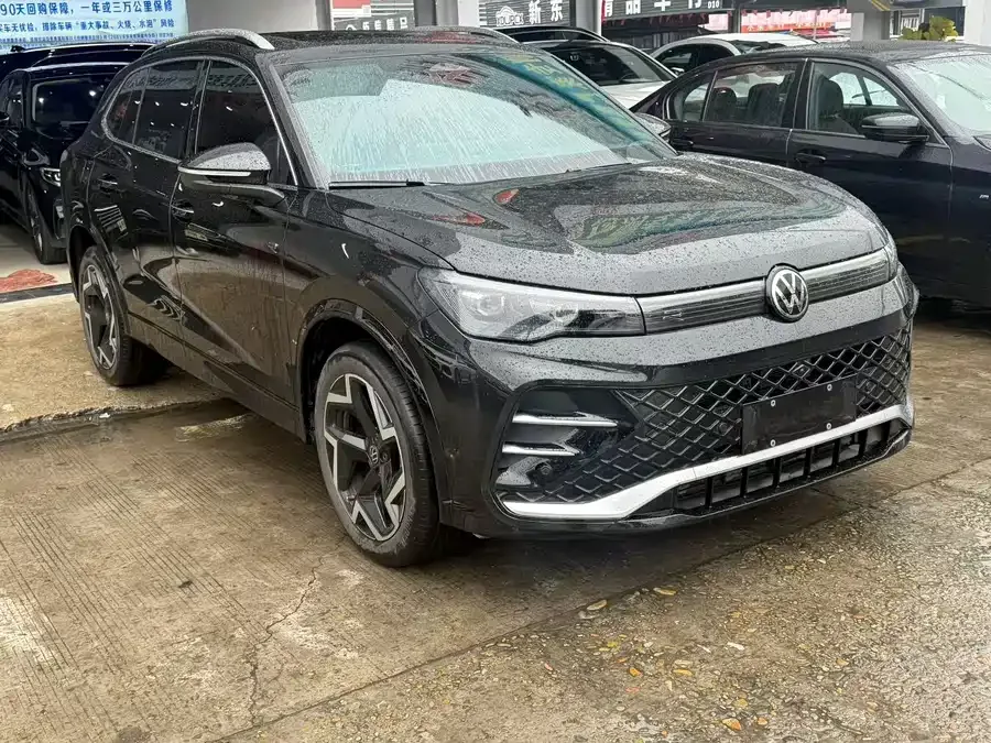 Volkswagen Tiguan L 2025
