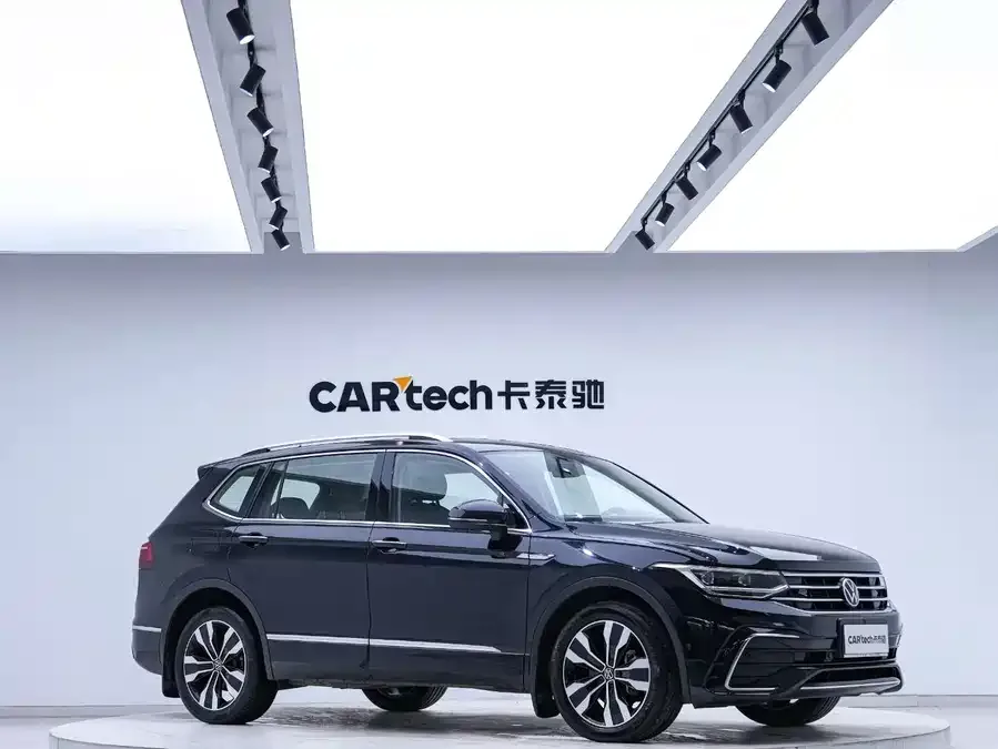 Volkswagen Tiguan L Tiguan L 2022 330TSI Automatic 2WD R-Line Enjoy Edition 2022 — миниатюра 3
