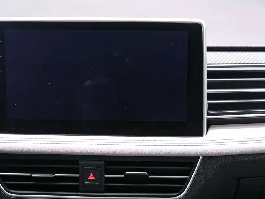Volkswagen Tiguan L Tiguan L 2022 330TSI Automatic 2WD R-Line Enjoy Edition 2022 — миниатюра 5