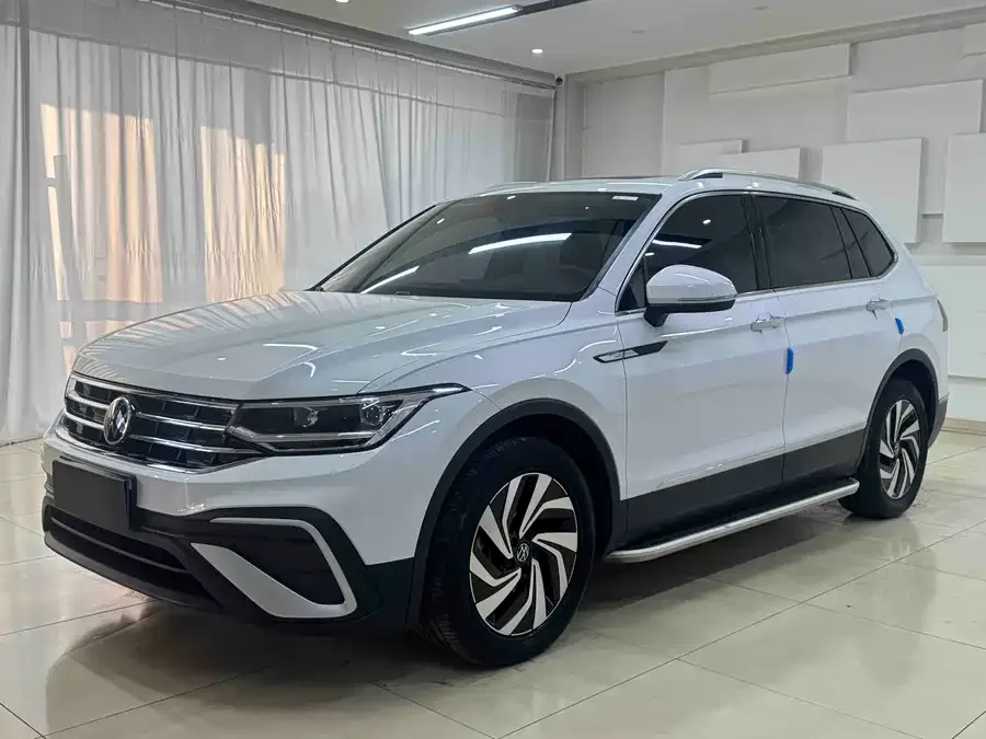 Volkswagen Tiguan L 2022