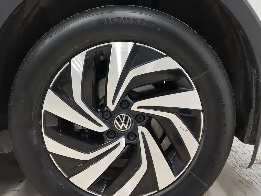 Volkswagen Tiguan L Tiguan L 2023 280TSI Automatic 2WD Trendy Limited Edition 2022 — миниатюра 4