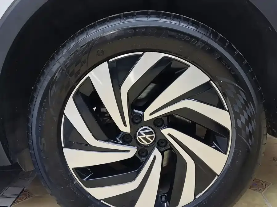 Volkswagen Tiguan L Tiguan L 2023 280TSI Automatic 2WD Trendy Limited Edition 2022 — миниатюра 5