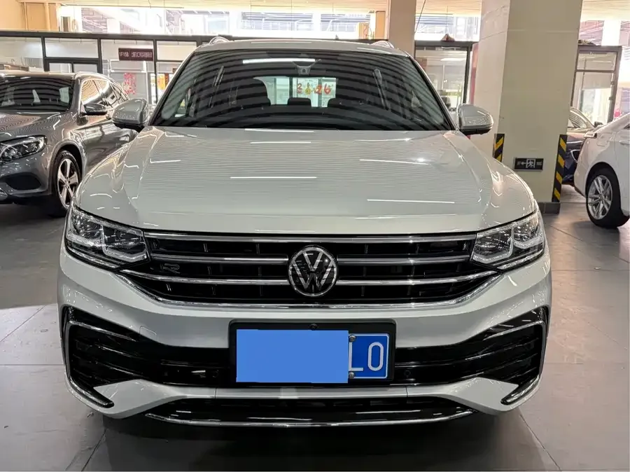 Volkswagen Tiguan L 2023
