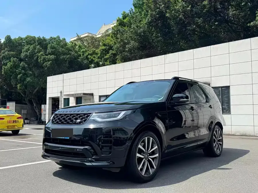 Land Rover finds 2024