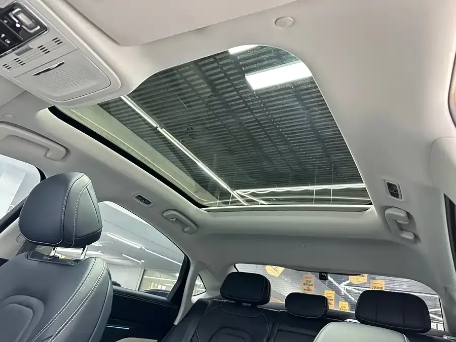 Lincoln Z 2022 i Cool Luxury Edition 2024 — миниатюра 5
