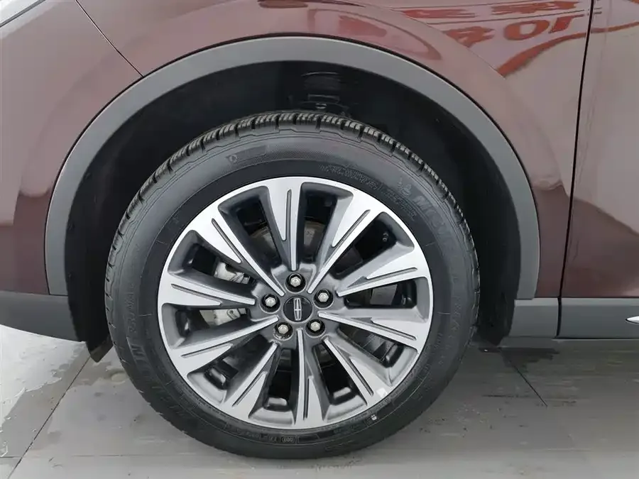 Lincoln Adventurer 2022 Explorer 2.0T 2WD Elegant Edition 2022 — миниатюра 5