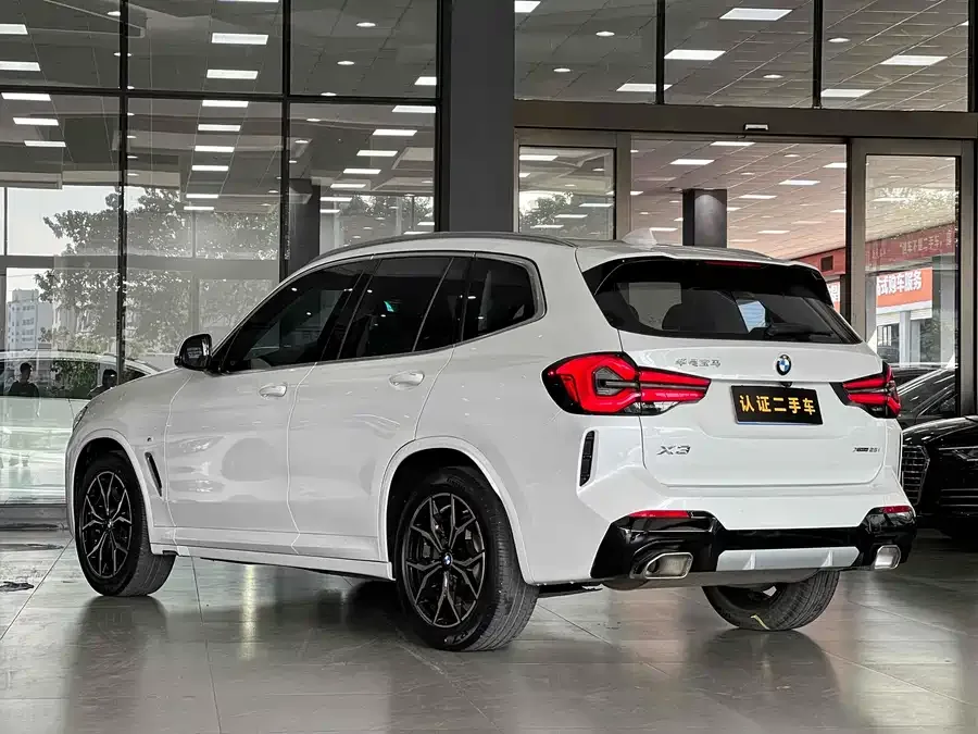 BMW X3 2022 xDrive25i M Sport Package 2022 — миниатюра 3
