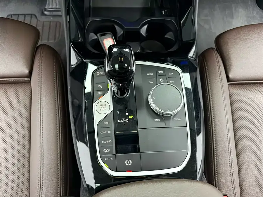 BMW X3 2022 xDrive30i Advanced M Night Package 2022 — миниатюра 3