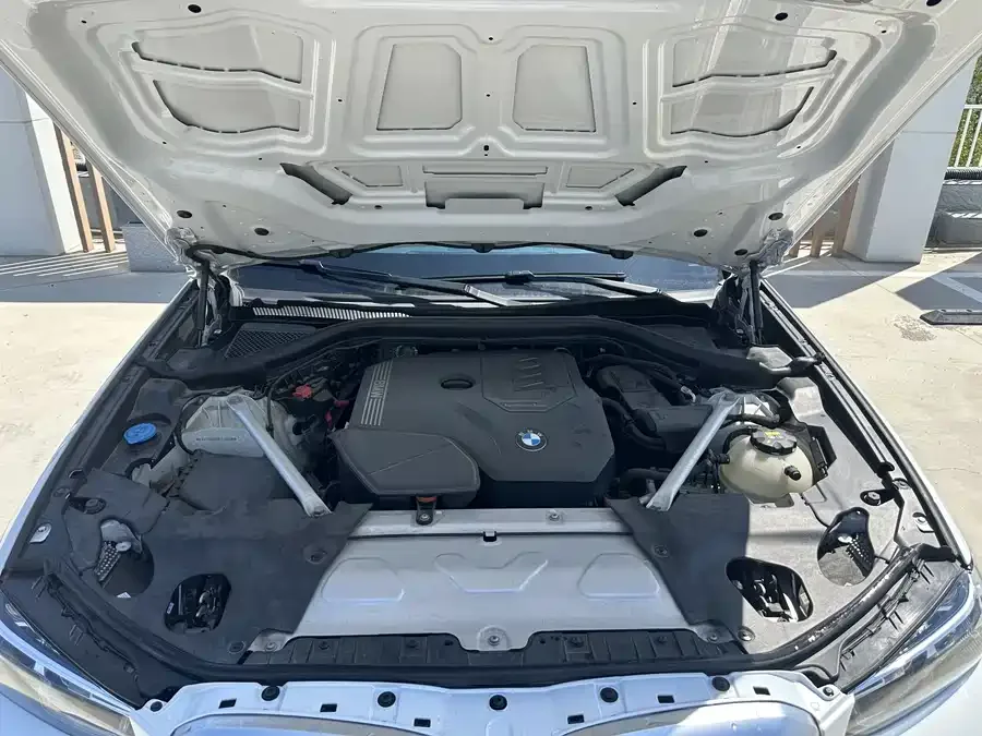 BMW X3 2022 xDrive25i M Sport Package 2022 — миниатюра 3