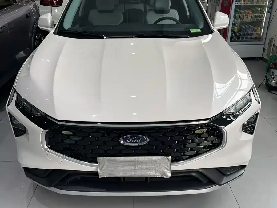 Ford EVOS EVOS 2022 EcoBoost 245 Fashion Edition 2022 — фото 1, купить с доставкой в Москву
