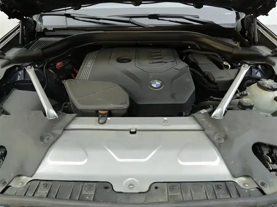 BMW X3 2022 Model 2 xDrive30i Leading M Night Edition 2023 — миниатюра 5