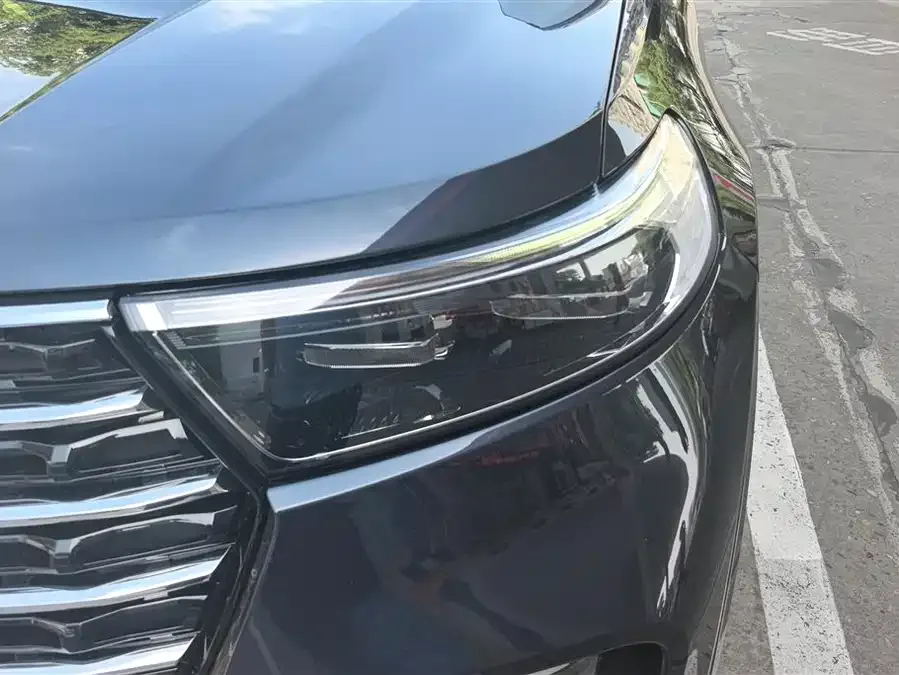 Ford Explorer Explorer 2020 EcoBoost 285 4WD Fashion Edition 7 Seaters 2022 — миниатюра 5