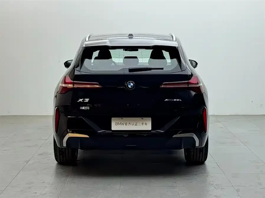 BMW X3 2025 xDrive25L Luxury Package 2025 — миниатюра 2