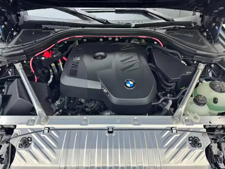 BMW X3 2025 xDrive25L Luxury Package 2025 — миниатюра 5