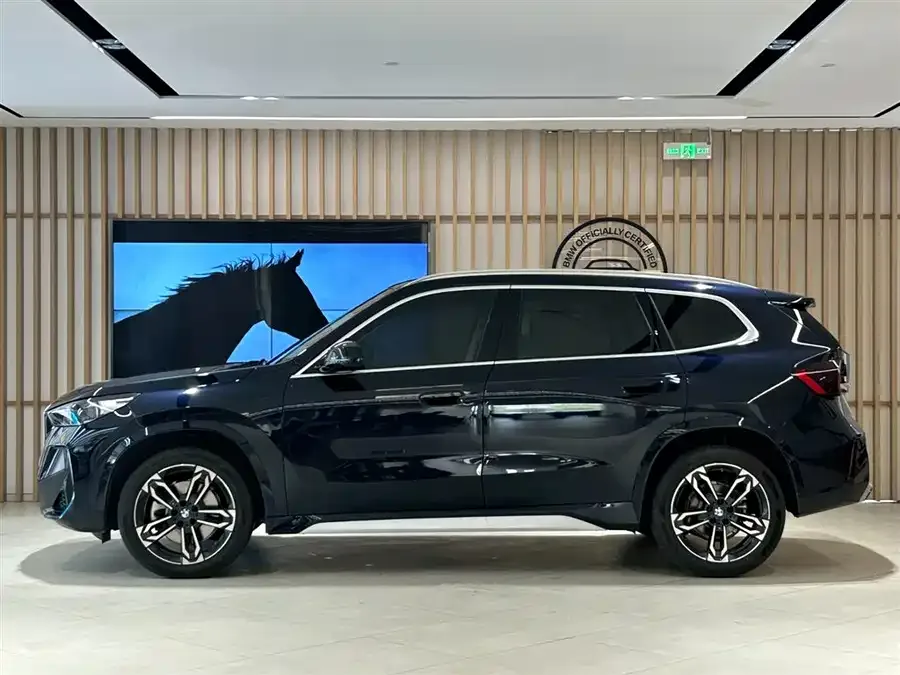 BMW X3 2022 xDrive30i Advanced M Night Package 2022 — миниатюра 4