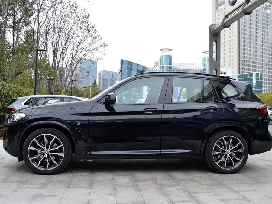BMW X3 2023 xDrive30i Advanced M Night Package 2025 — миниатюра 2