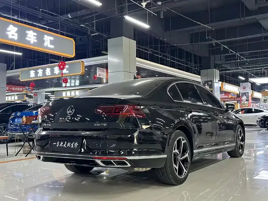 Volkswagen Magotan Magotan 2024 2 million units public enjoyment model 330TSI DSG luxury model 2024 — миниатюра 5