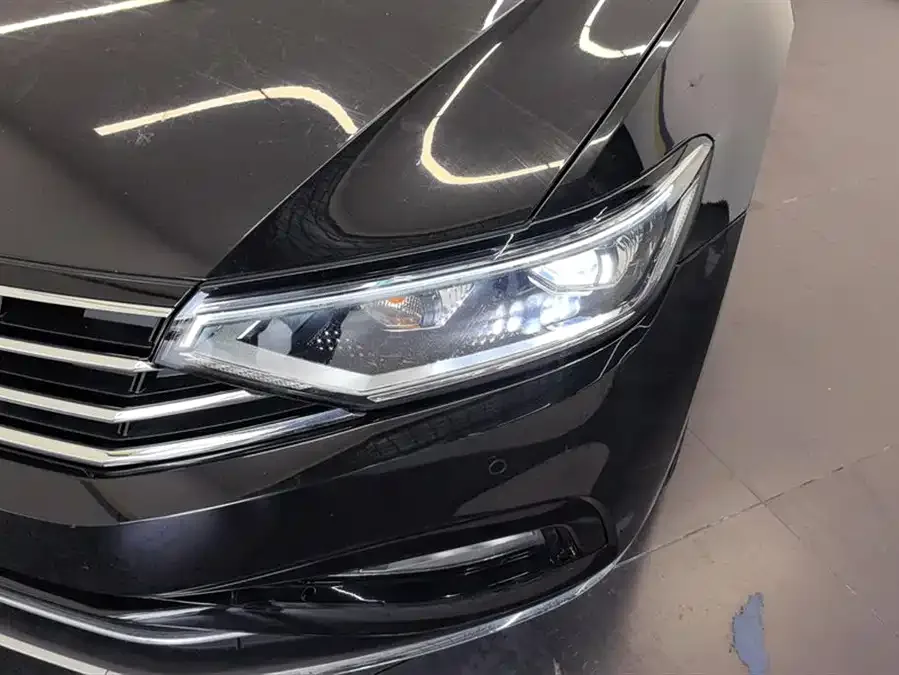 Volkswagen Magotan Magotan 2020 280TSI DSG Leading Edition 2022 — миниатюра 2