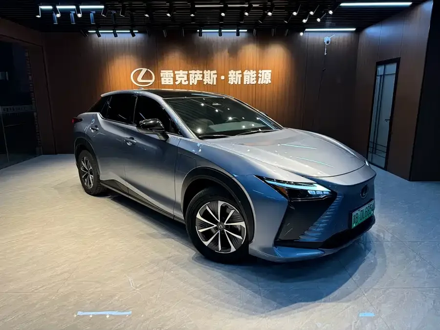 Lexus RZ 2023 450e 4WD Enjoy Edition 2023 — фото 1, купить с доставкой в Москву