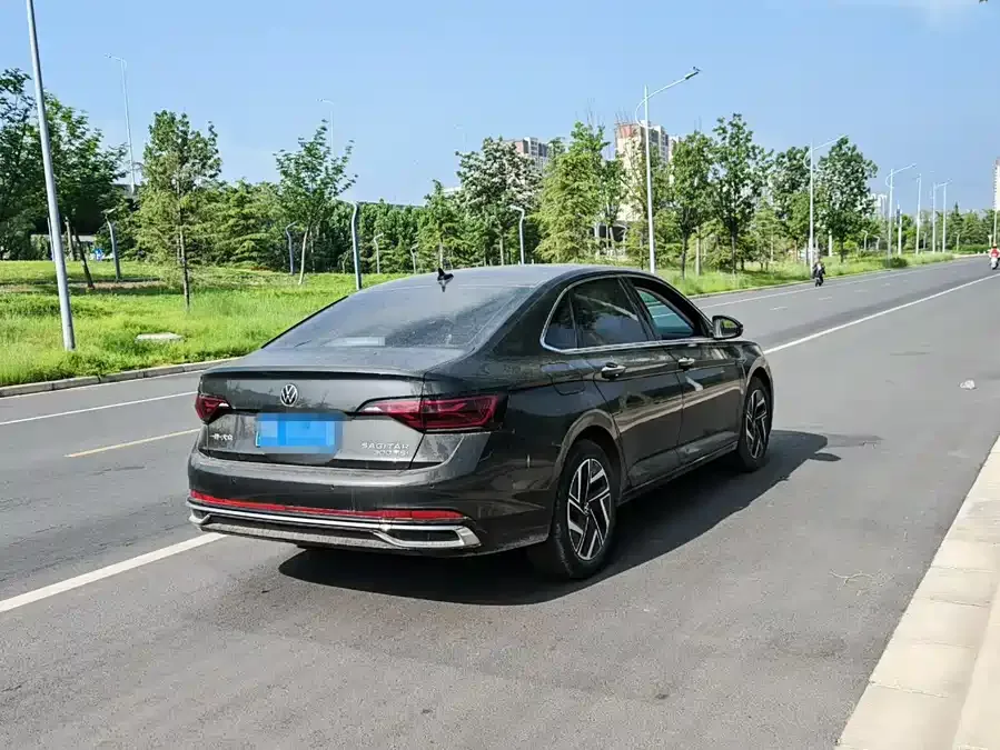 Volkswagen Sagitar 2024 Sagitar 300TSI DSG Beyond Edition 2024 — миниатюра 2
