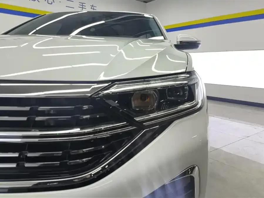 Volkswagen Sagitar 2024 Sagitar 200TSI DSG Flying Edition 2024 — миниатюра 2