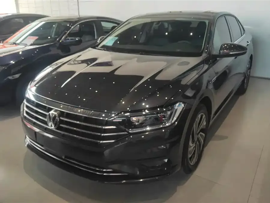 Volkswagen Sagitar 2022