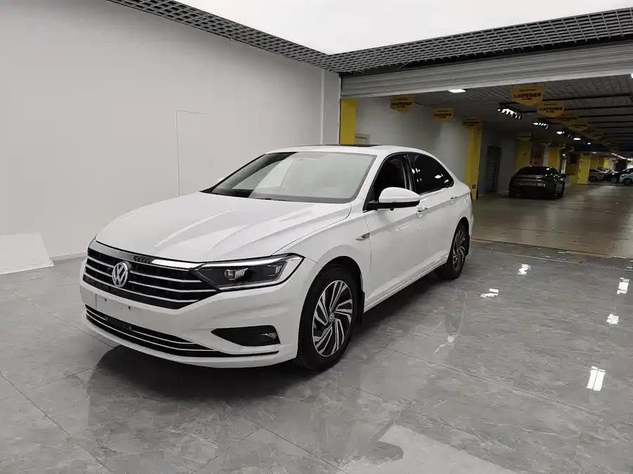 Volkswagen Sagitar 2022