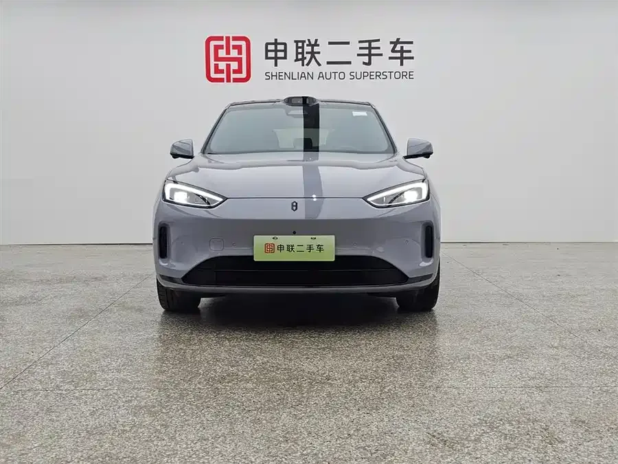 AITO M5 M5 2025 Extended Range Ultra 4WD Edition 2025 — миниатюра 2