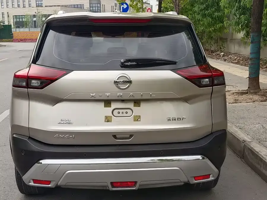 Nissan X-Trail X-Trail 2021 VC-Turbo 300 CVT 4WD Extreme Edition 2022 — миниатюра 4