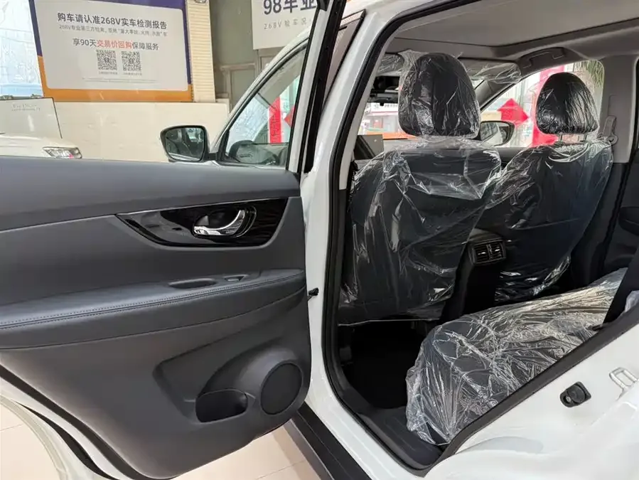 Nissan X-Trail 2025 X-Trail Honor 2.0L 2WD Leading Edition 2026 — миниатюра 5