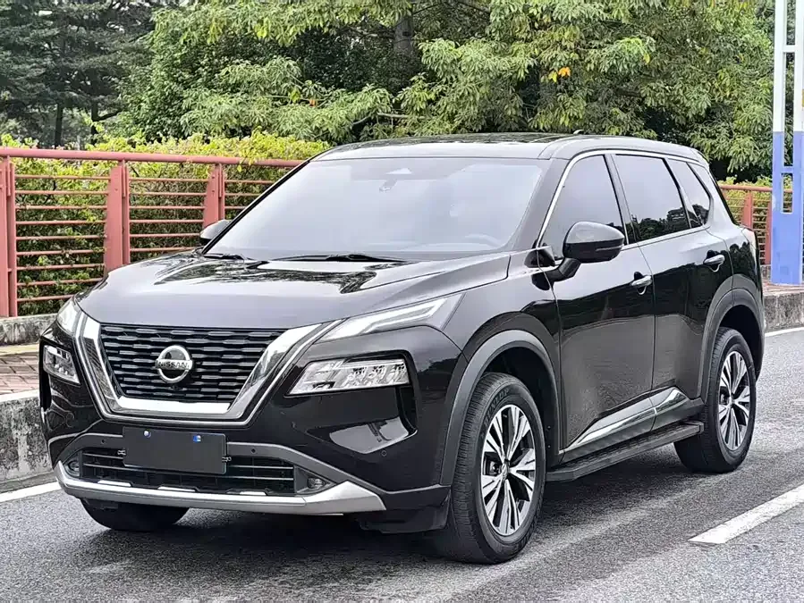 Nissan X-Trail X-Trail 2021 VC-Turbo 300 CVT 4WD Deluxe Edition 2022 — фото 1, купить с доставкой в Москву