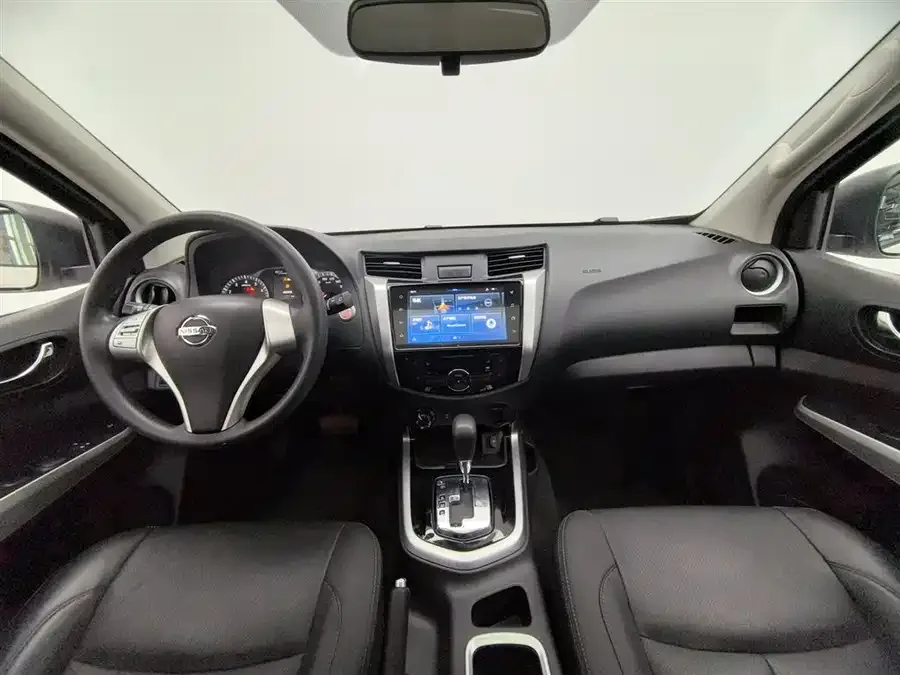 Nissan Terra 2020 Terra 2.5L XL Upper 4WD Automatic 4WD Luxury Edition 2022 — миниатюра 2