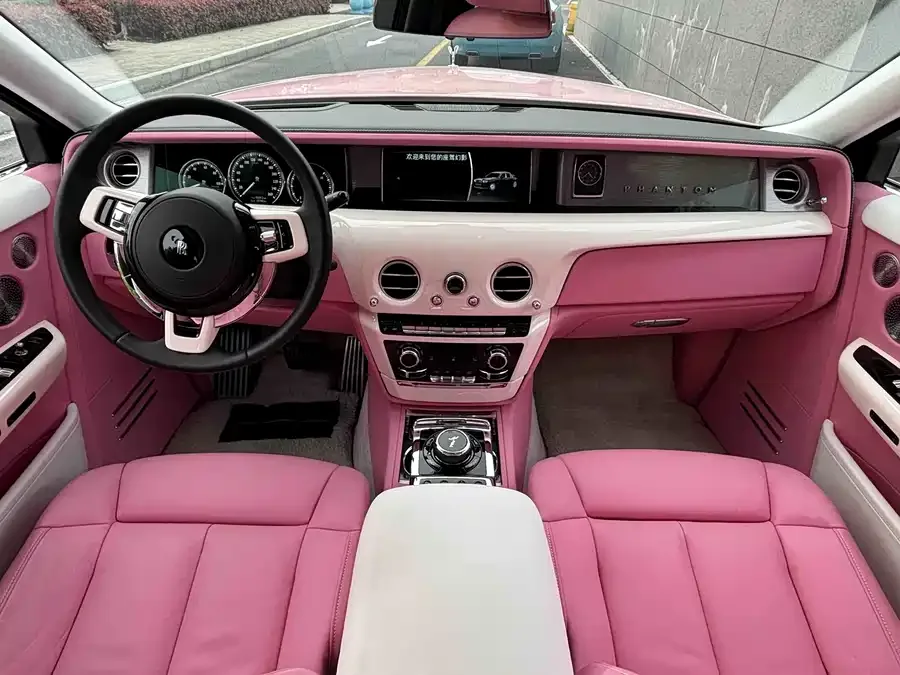 Rolls-Royce Phantom Phantom 2018 6.7T long wheelbase version 2022 — миниатюра 2