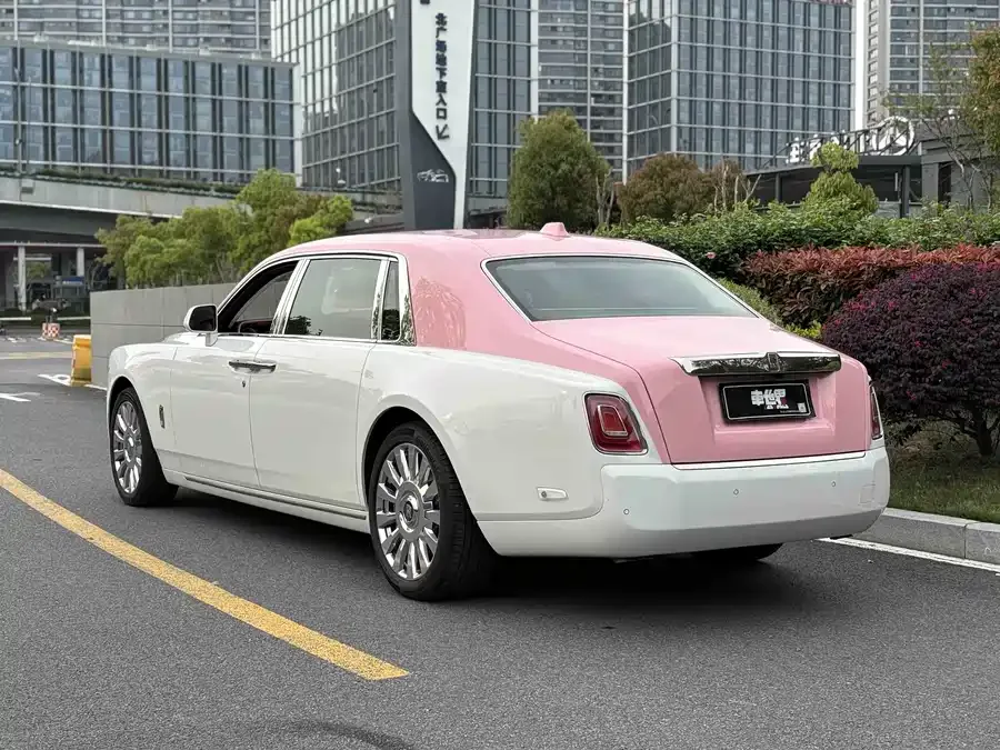 Rolls-Royce Phantom Phantom 2018 6.7T long wheelbase version 2022 — миниатюра 3