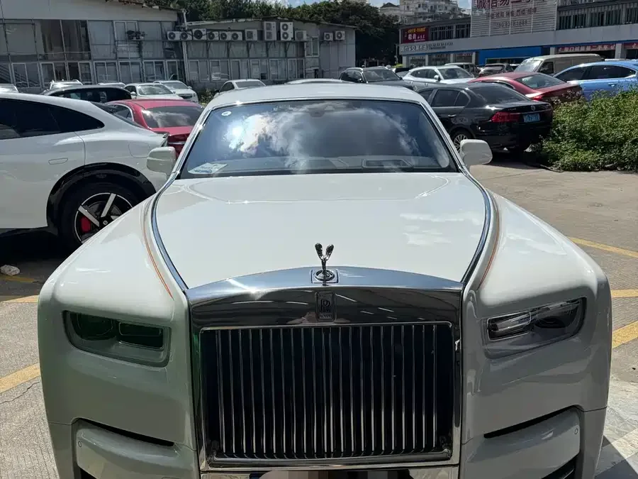 Rolls-Royce Phantom 2022
