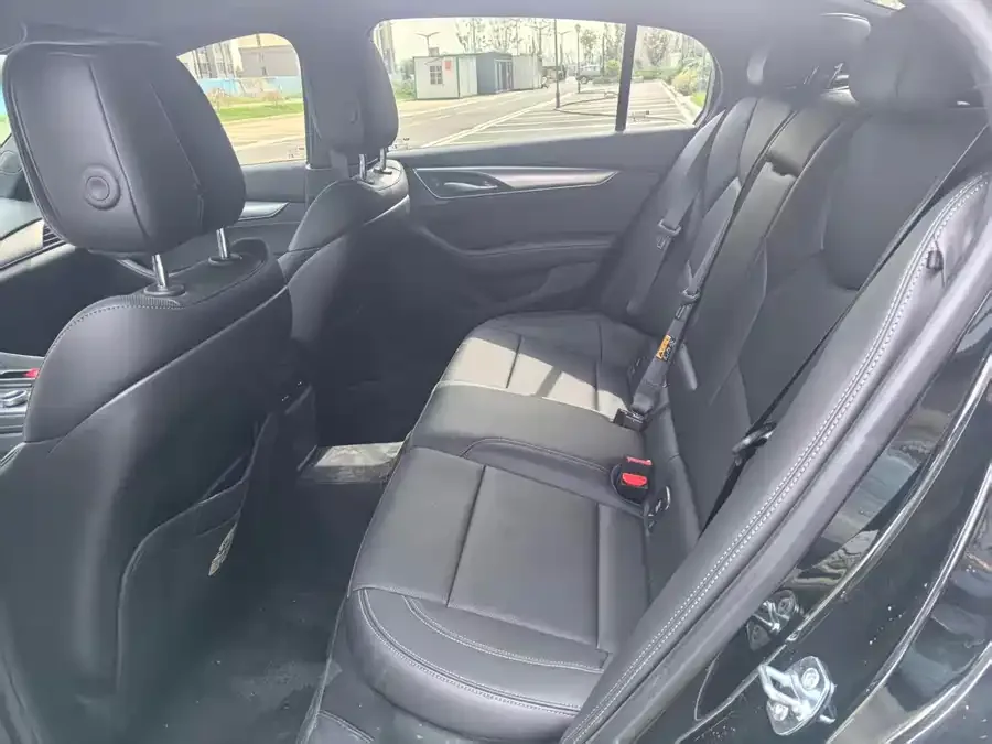 Cadillac CT5 2025 28T Track Performance Edition 2025 — миниатюра 2